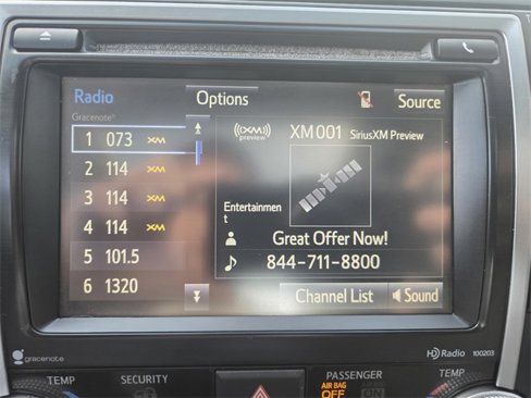 Used 2014 Toyota Camry XLE image 17