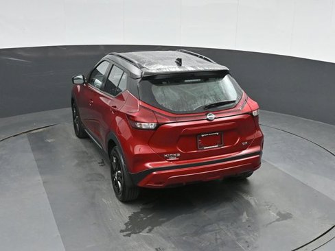 Used 2024 Nissan Kicks SR image 35