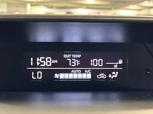 Certified 2023 Subaru Crosstrek 2.0i Premium image 16