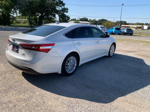 Used 2014 Toyota Avalon Limited image 5
