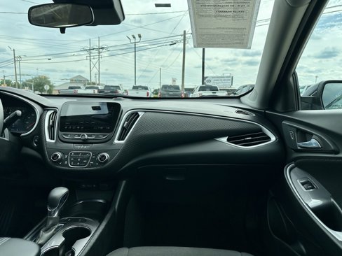 Used 2024 Chevrolet Malibu LT image 15