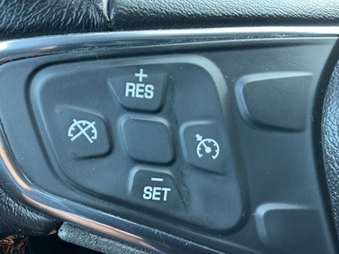 Used 2019 Chevrolet Equinox LT image 9