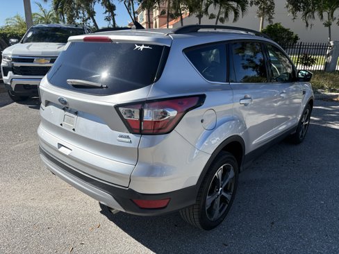 Used 2018 Ford Escape SEL image 7