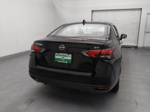 Used 2023 Nissan Versa SV image 7