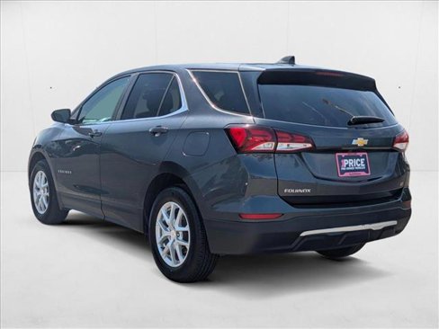 Used 2023 Chevrolet Equinox LT image 3