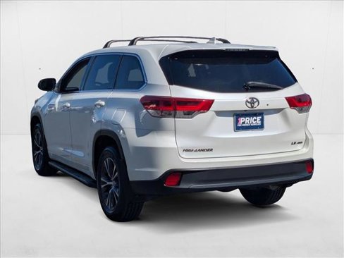 Used 2018 Toyota Highlander Plus image 8