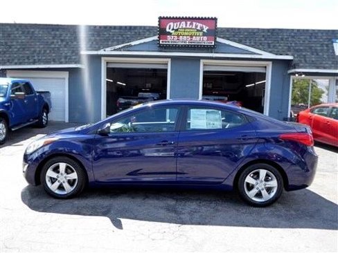 Used 2013 Hyundai Elantra GLS w/ Preferred Pkg image 1