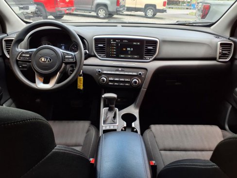 Used 2021 Kia Sportage LX image 7
