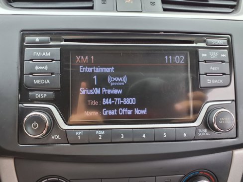 Used 2015 Nissan Sentra SV image 27