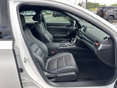 Used 2020 Honda Accord Sport image 14
