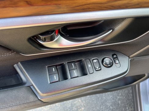 Used 2018 Honda CR-V EX image 18