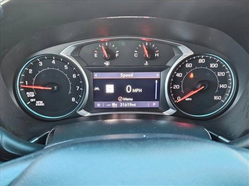 Used 2022 Chevrolet Equinox Premier image 11