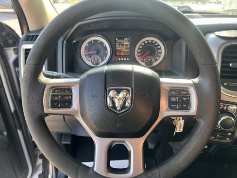 Used 2021 RAM 1500 Classic SLT image 16