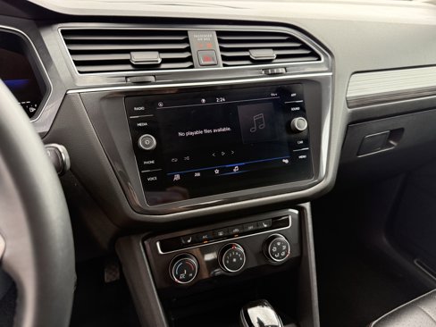 Used 2023 Chevrolet Malibu LT image 19