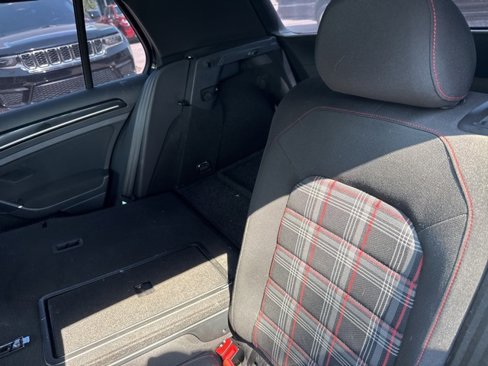 Used 2015 Volkswagen GTI S image 6