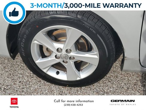 Used 2013 Toyota Corolla LE image 12