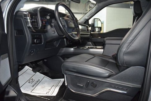Used 2023 Ford F450 Lariat w/ Snow Plow Prep Package image 29
