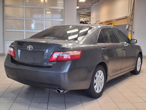 Used 2008 Toyota Camry XLE w/ Leather Pkg image 7