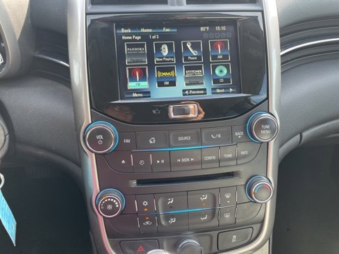 Used 2014 Chevrolet Malibu LT image 20