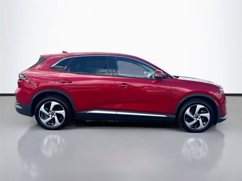 New 2025 VinFast VF 8 Eco image 8