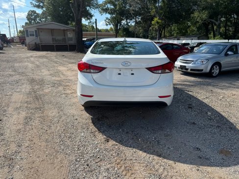 Used 2014 Hyundai Elantra SE image 4