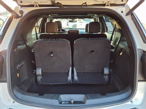 Used 2018 Ford Explorer Platinum image 19