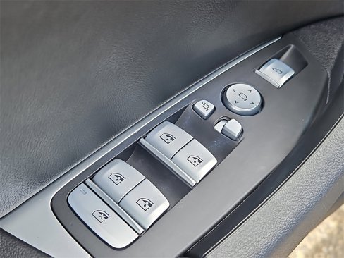 Used 2023 BMW X3 xDrive30i w/ Convenience Package image 30