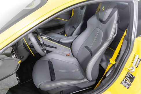 Used 2023 Ferrari Roma image 34