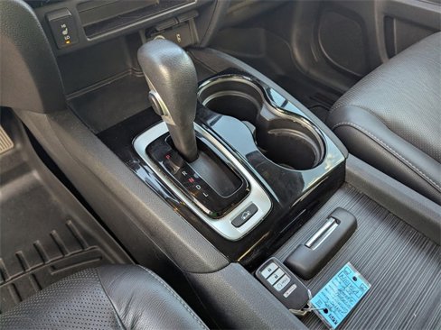 Used 2018 Honda Ridgeline RTL-E image 18