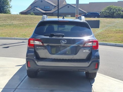 Used 2018 Subaru Outback 2.5i Limited image 5