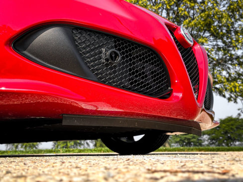 Used 2018 Alfa Romeo 4C Spider w/ Spider Track Package 3 image 5
