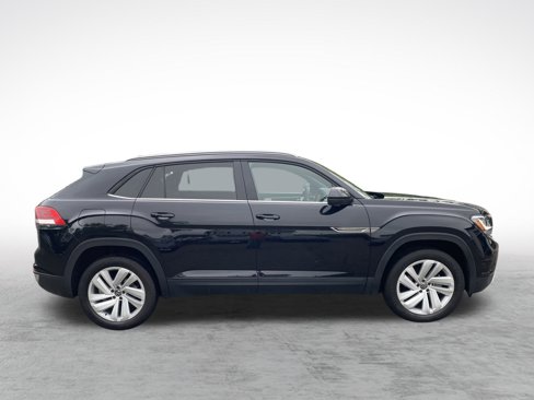 Used 2022 Volkswagen Atlas Cross Sport SE image 4