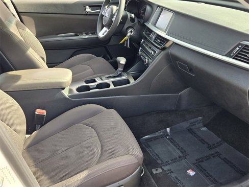 Used 2019 Kia Optima LX image 15