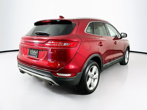 Used 2017 Lincoln MKC Premiere image 9