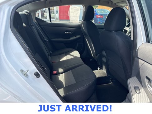 Used 2021 Nissan Sentra SV image 12