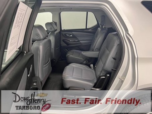 Used 2018 Chevrolet Traverse LT image 34