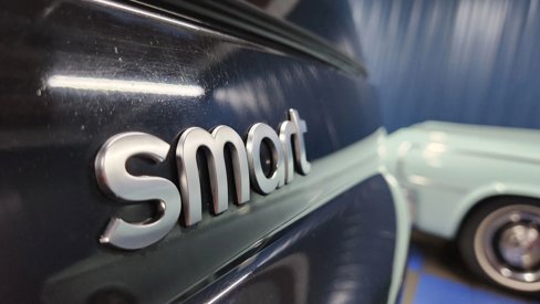 Used 2011 smart fortwo pure image 40