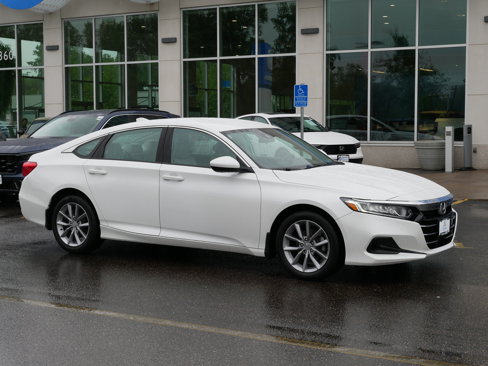 Certified 2022 Honda Accord LX image 1