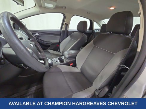 Used 2014 Ford Focus SE w/ SE Winter Package image 27
