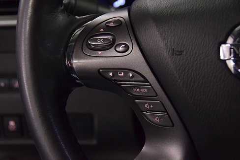 Used 2022 Nissan Murano Platinum w/ Cargo Package image 19