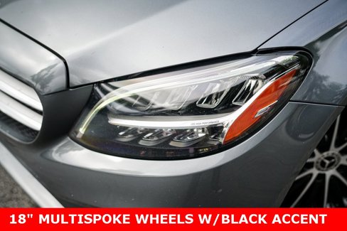 Used 2021 Mercedes-Benz C 300 Sedan image 3
