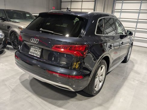 Used 2019 Audi Q5 Prestige image 9
