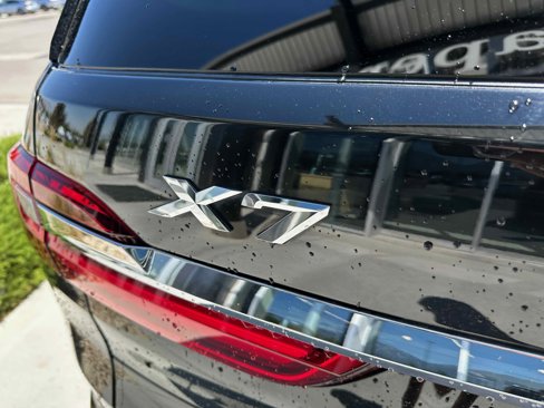 Used 2020 BMW X7 xDrive40i w/ Premium Package image 12