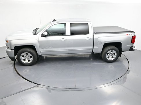 Used 2018 Chevrolet Silverado 1500 LT w/ All Star Edition image 26