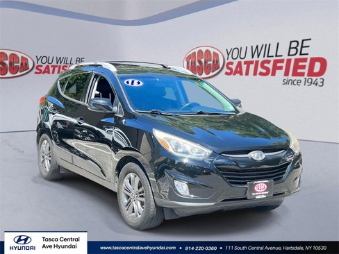 Used 2015 Hyundai Tucson SE image 1