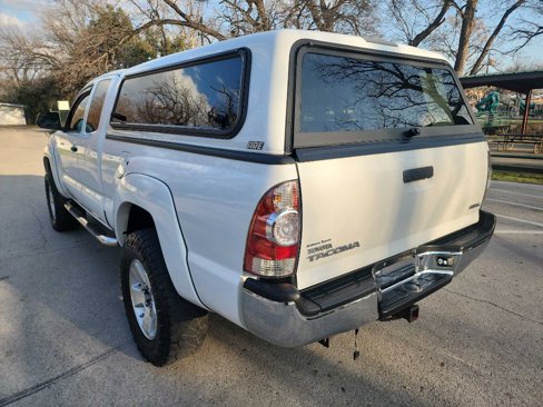 Used 2013 Toyota Tacoma 4x4 Access Cab w/ SR5 Pkg image 5
