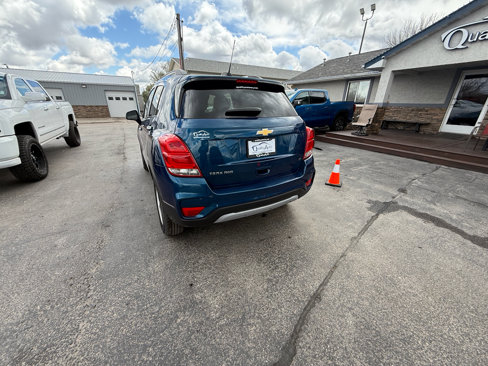 Used 2020 Chevrolet Trax LT w/ LT Convenience Package image 8