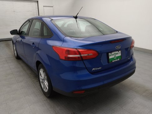 Used 2018 Ford Focus SE image 5