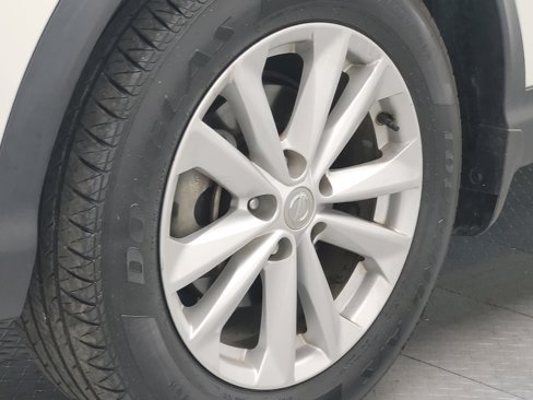 Used 2018 Nissan Rogue Sport S w/ S Appearance Package image 31