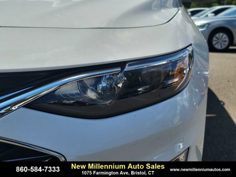 Used 2023 Chevrolet Malibu LT image 10